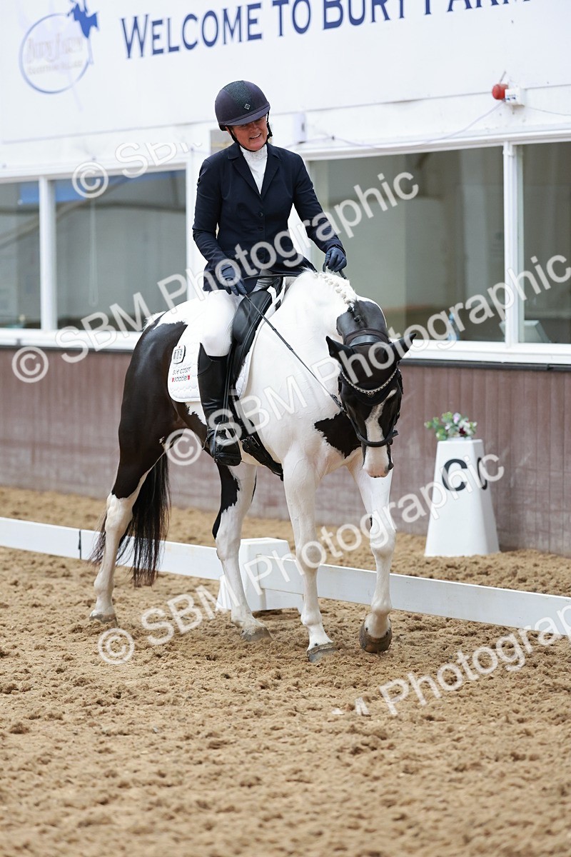 SBM_009192 - Class 6b - Novice 6 - 11.02-12.19