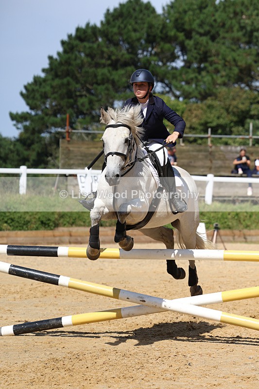 3E7A1634 - Class 10: 90cm open