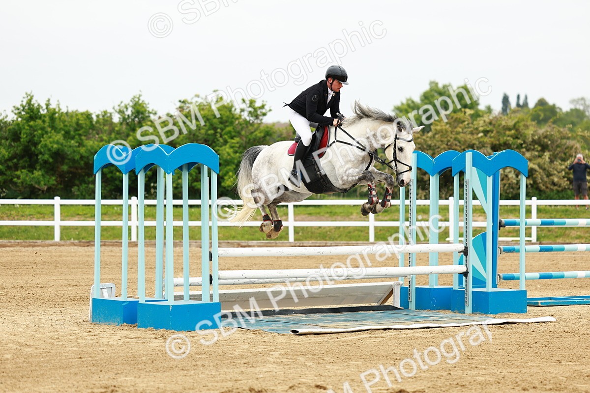 SBM_000967 - Class 4 - Senior Newcomers - 1.10m