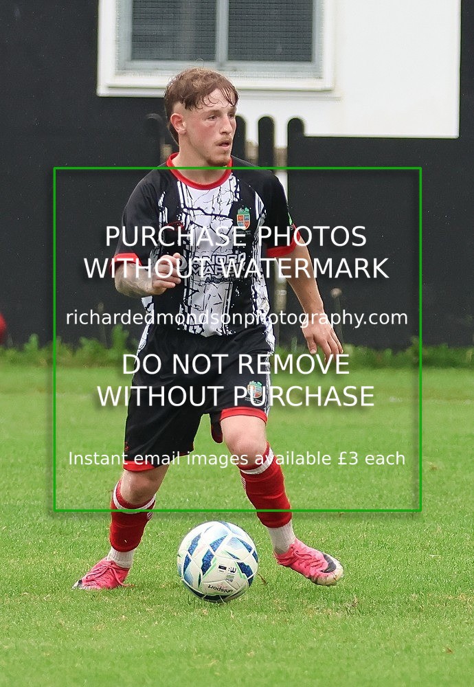 533A0287 - Kendal Town vs Blyth Town (29/8/26)