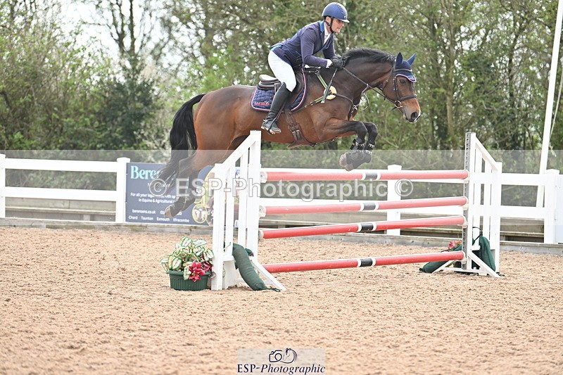 240406A-153328-04151 - Cls 17 National 1.30m Open