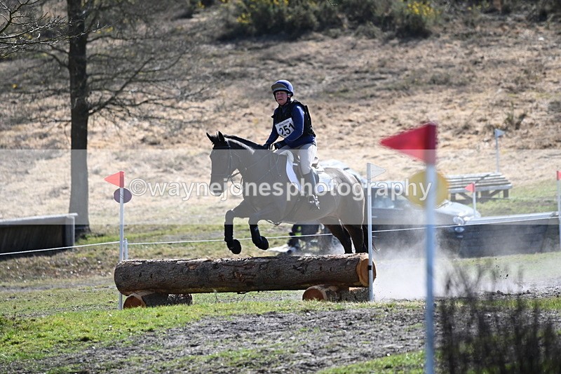 WJ6_2538 - Time 11:00 to 11:24