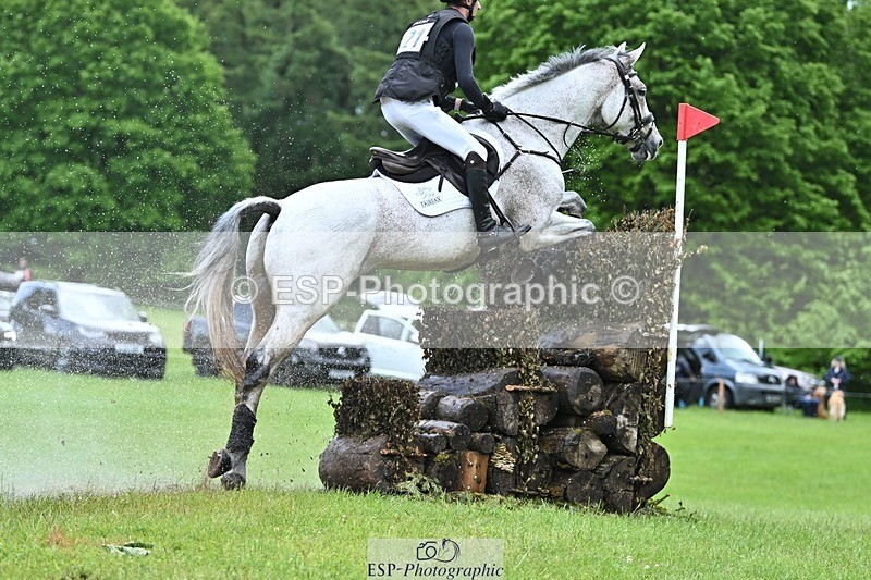 240526-132644-22866 - 421-ASK_FOR_MANCHIER-Tom_Jackson