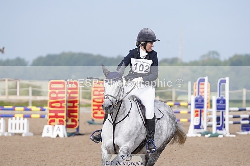 240831A-095132-00056 - 102-Kate.Darby-CLOROGUE.FLIGHT