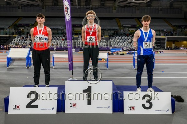 SenInd26-810659 - Medals