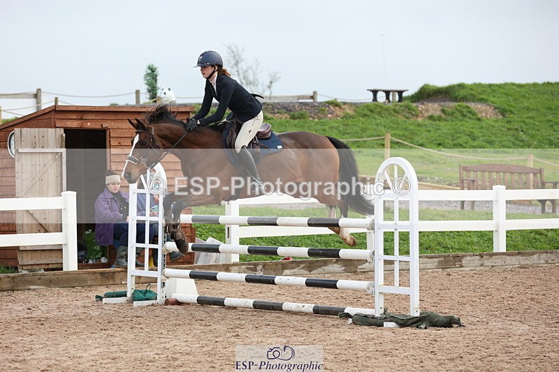 231112A-123203-04037 - Cls 19 Snr 1.05m Open