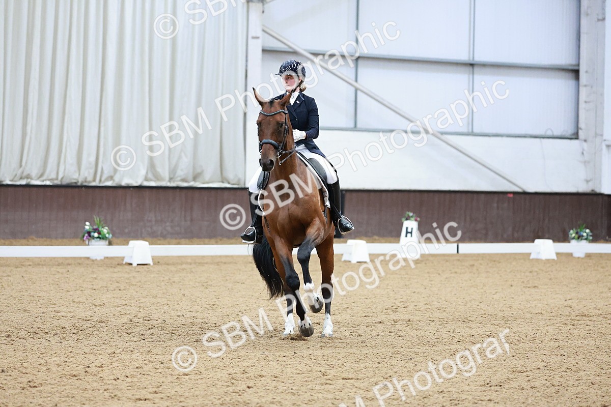 SBM_016120 - Class 5 - FEI INT II - 15.48-17.00