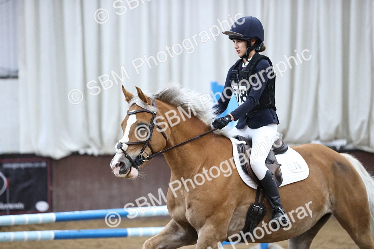 SBM_001867 - Class 5 - Henlow Veterinary Hospital 70cm