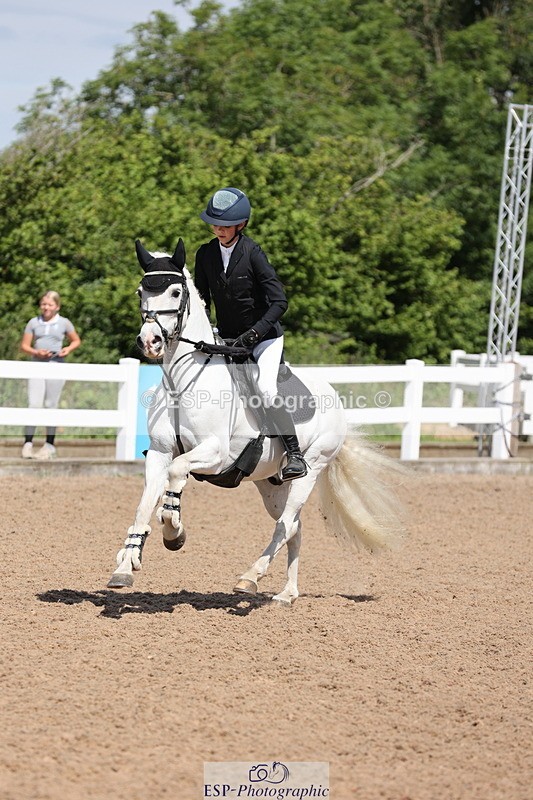 240629A-111217-04440 - Cls 17 Discovery and 90cm Open