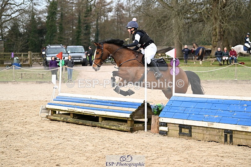 250309A-091601-00101 - Cls 01 70cm 09.00 to CW