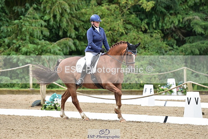 250719A-104232-03772 - 072-Emma.Trace-Laddenbrook.Truman