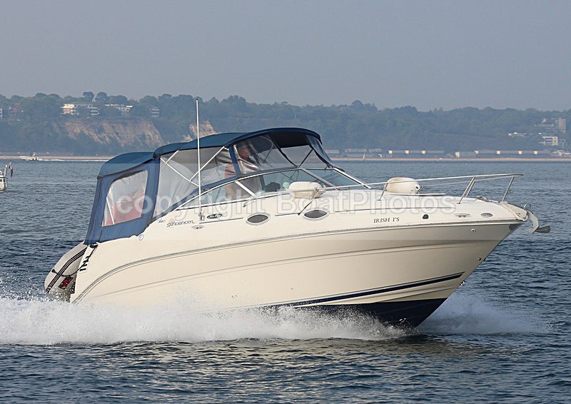 140906 IRISH IS SEARAY SUNDANCER WT7A3391 - Motorboats - Open