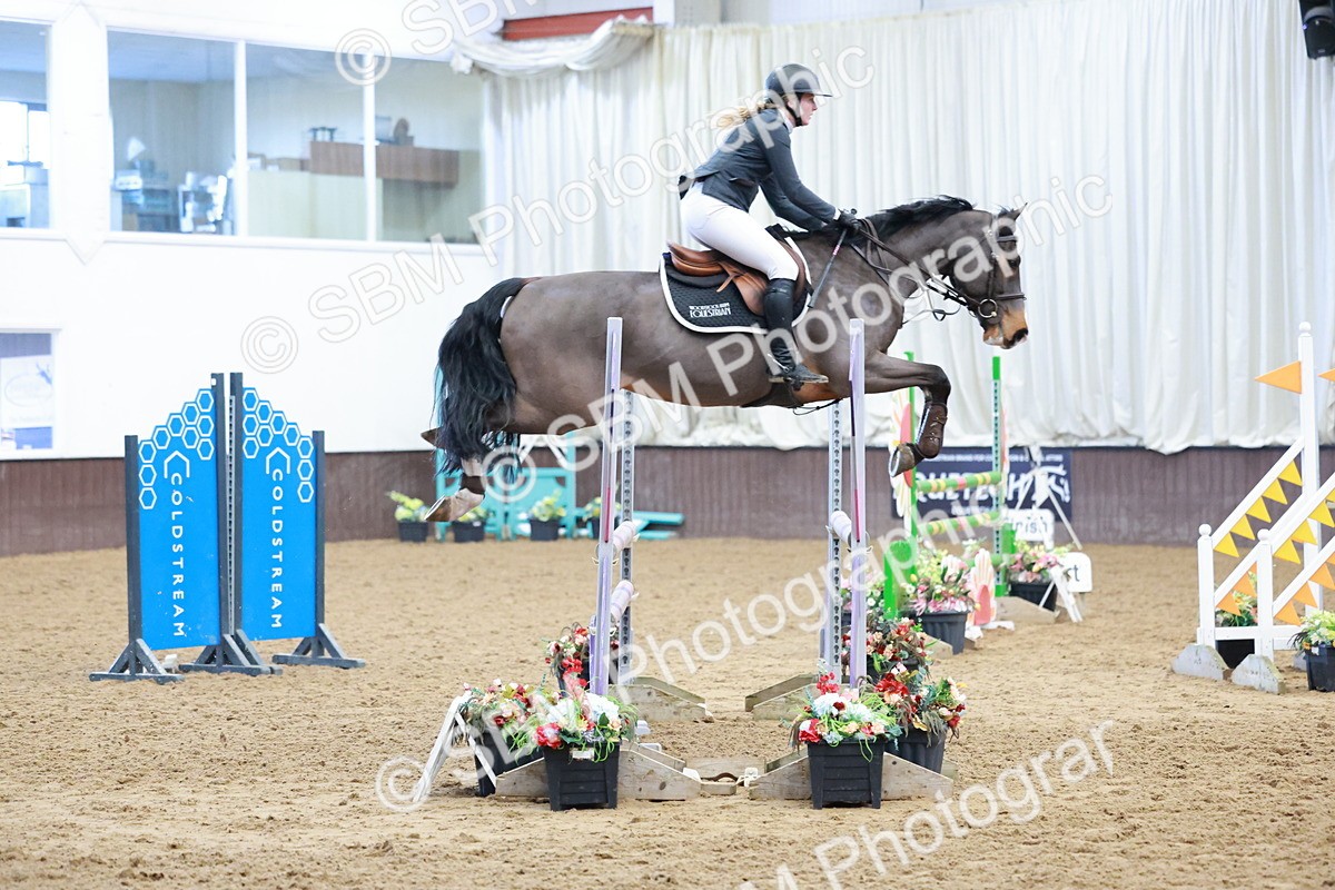 SBM_003706 - Class 11 - Senior Newcomers/ 1.10m Open