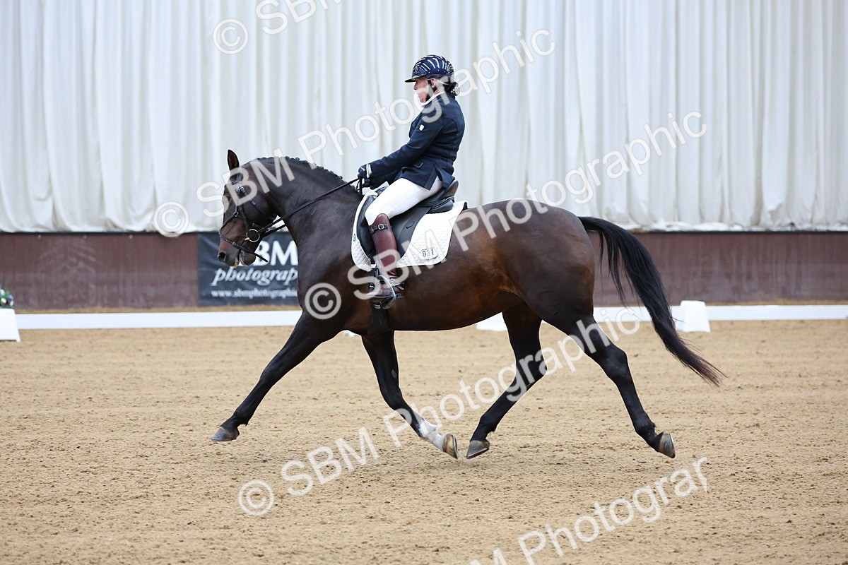 SBM_018644 - Class 17 - AM91 - 15.54-16.58