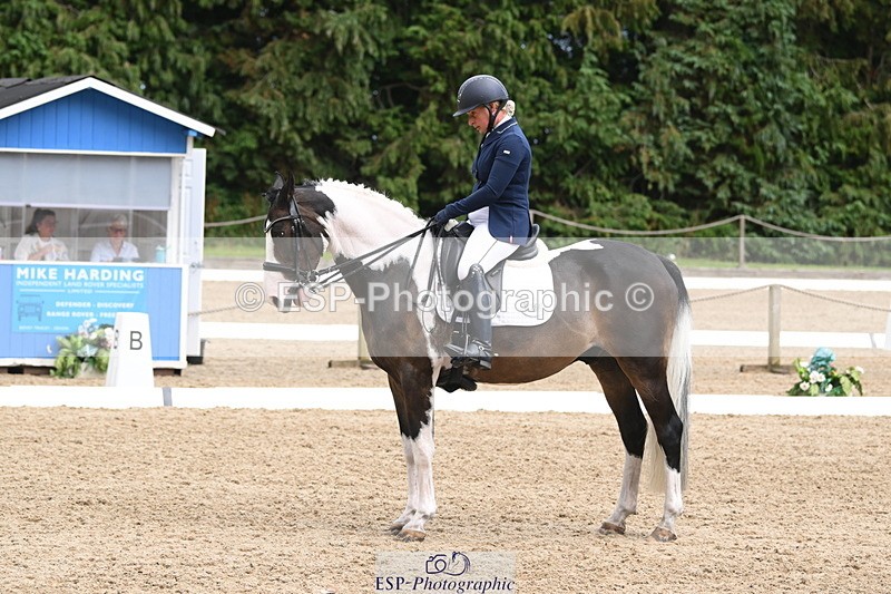 250720A-144341-11901 - 164-Dominique.Kinnaird-Perry-Pallas.Vanquish