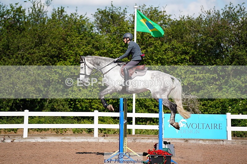 240525A-085412-04928 - Cls 13 Snr 1.05m and 1.10m