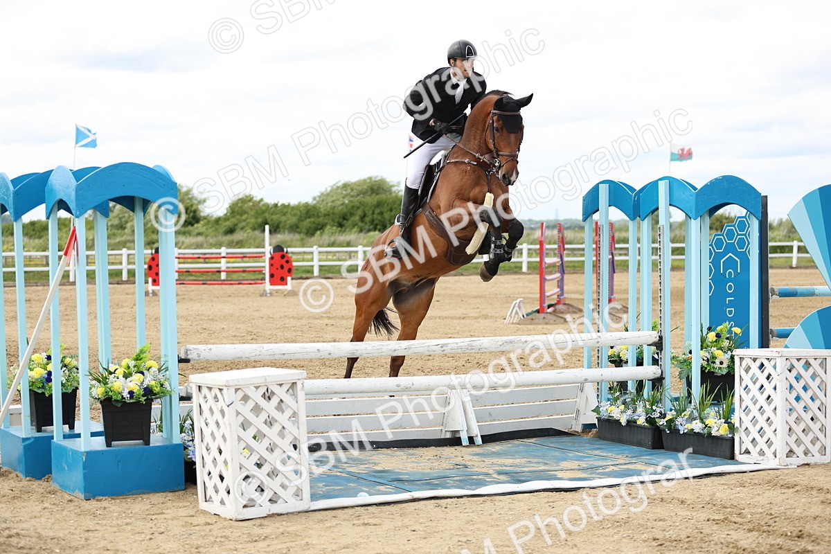 SBM_001279 - Class 5 - Senior Foxhunter - 1.20m