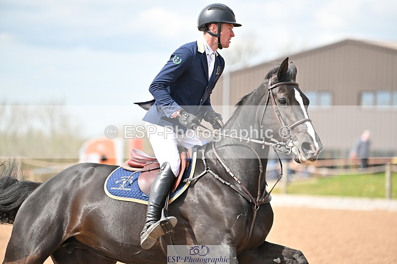 240418A-143354-04421 - Cls 9, 2 Star Big Tour 1.40m