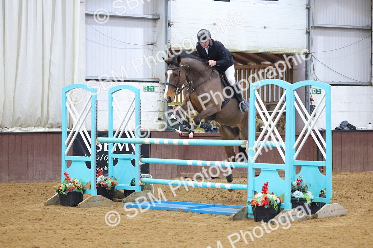 SBM_001858 - Class 15 - Senior Newcomers - First Round (1.10m)