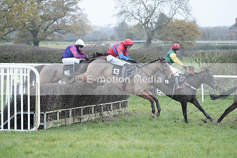PtP 041222 1019 - Wheatland  Hunt PtP Chaddesley Corbett, Worcs 04/12/22