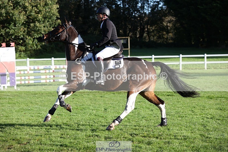 231022-093457-23975 - 640-UP.TO.MISCHIEF-Will.van.Ufford-TrotUp+SJ