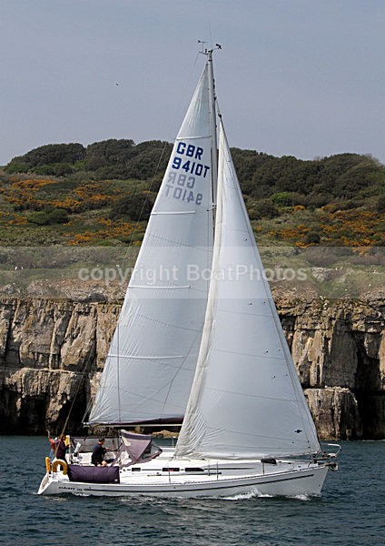 110424 AQUILA GBR9410T ELAN 33 IMG_6335 - Sailboats - monohull