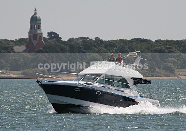 110603 KARIANNE BENETEAU ANTARES IMG_0228 - Flybridge Cruisers