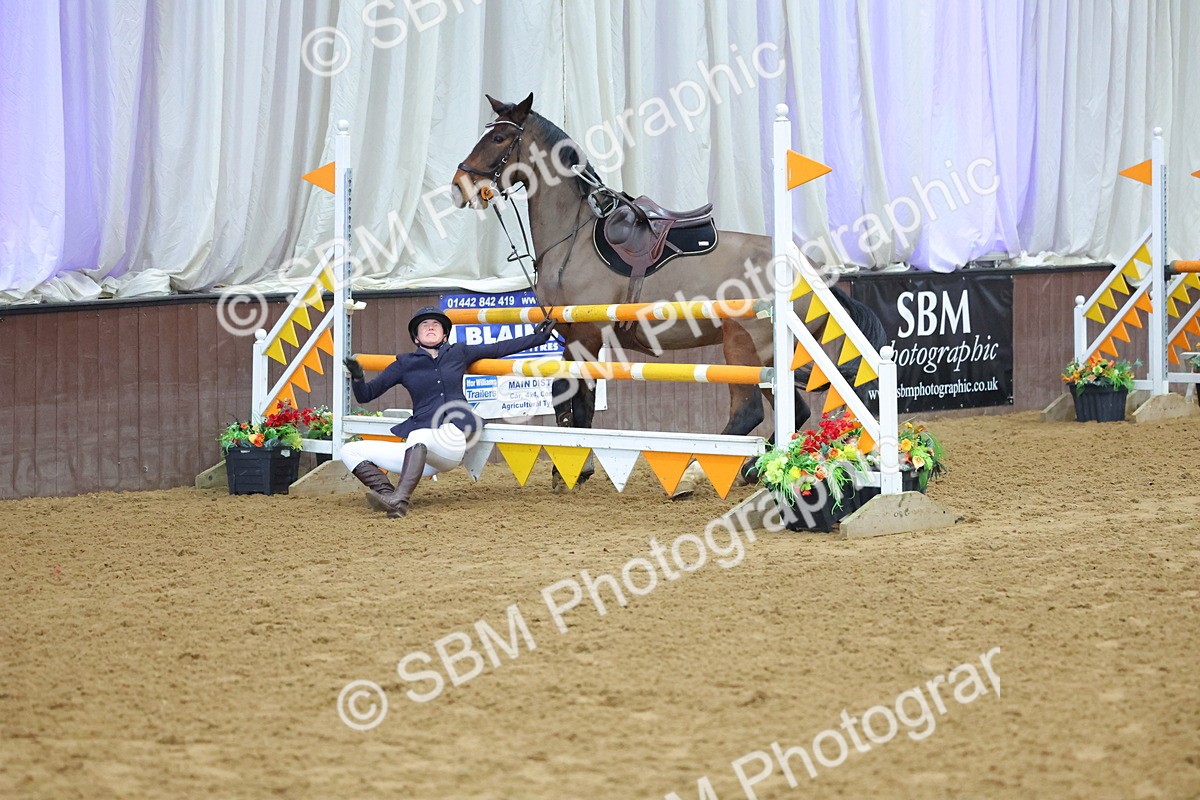 SBM_010597 - Class 23 - Senior Newcomers/ 1.10m Open - First Round (1.10m)