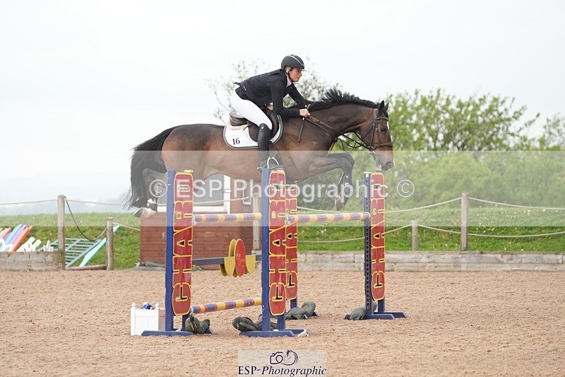 260508-093004-04629 - Cls 12 Snr Foxhunter