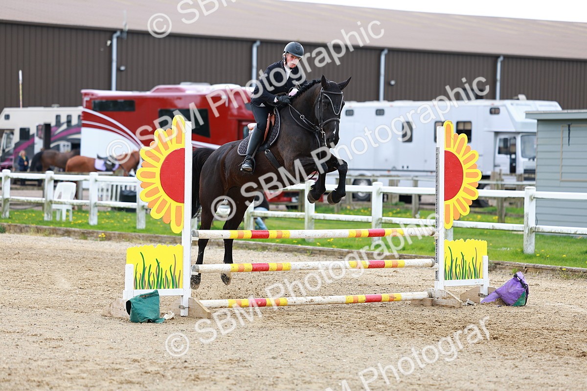 SBM_001932 - class 8 - Senior British Novice - 90cm