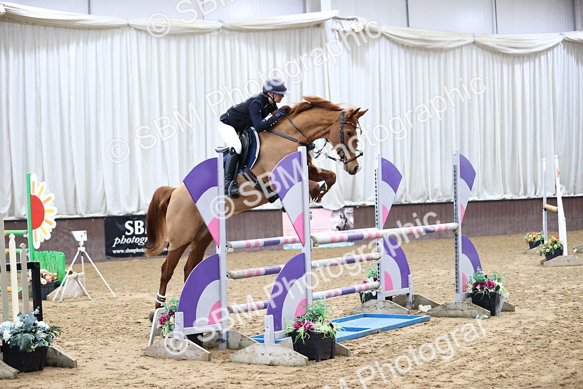 SBM_006133 - Class 16 - Senior Newcomers - 1.10m Open