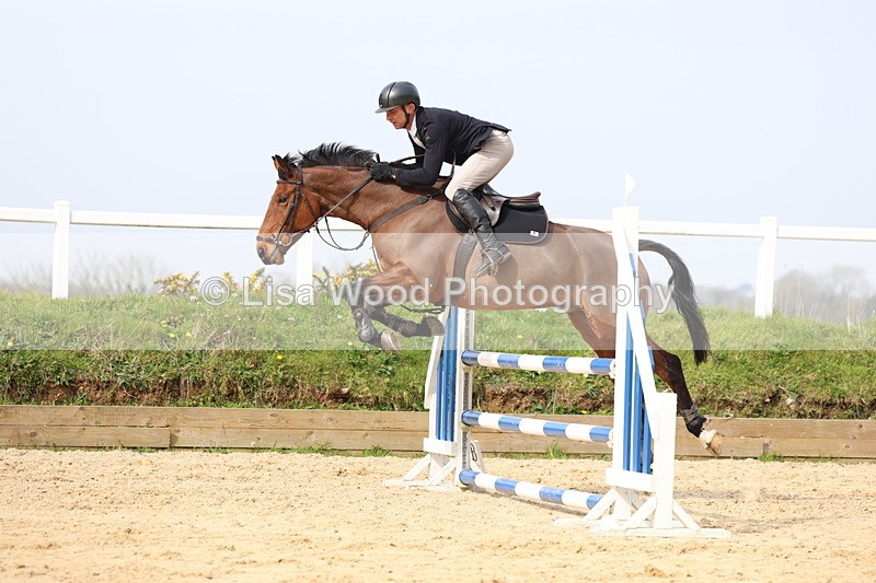 3E7A7037 - Class 5: Senior 95cm