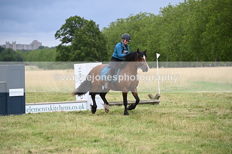 WJ6_3028 - Time at Jump 11:06 to 11:40