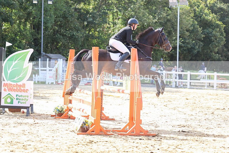 3E7A0681 - Class 4: Senior British Novice/90cm open