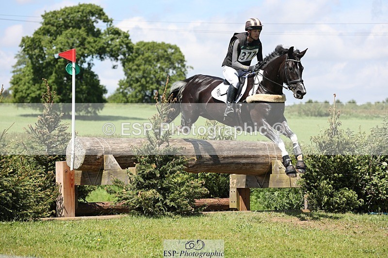 240525-123519-13352 - 377-HONEYBROOK_EXTRA_SPECIAL-Tom_Rowland