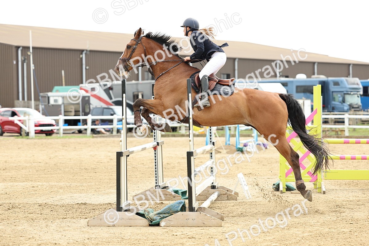 SBM_005507 - Class 17 - Senior Discovery - 1.00m