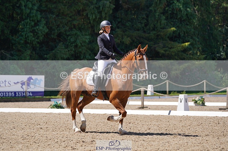 240719-114636-01290 - 294-Aida_Molineux-Hilfiger_II