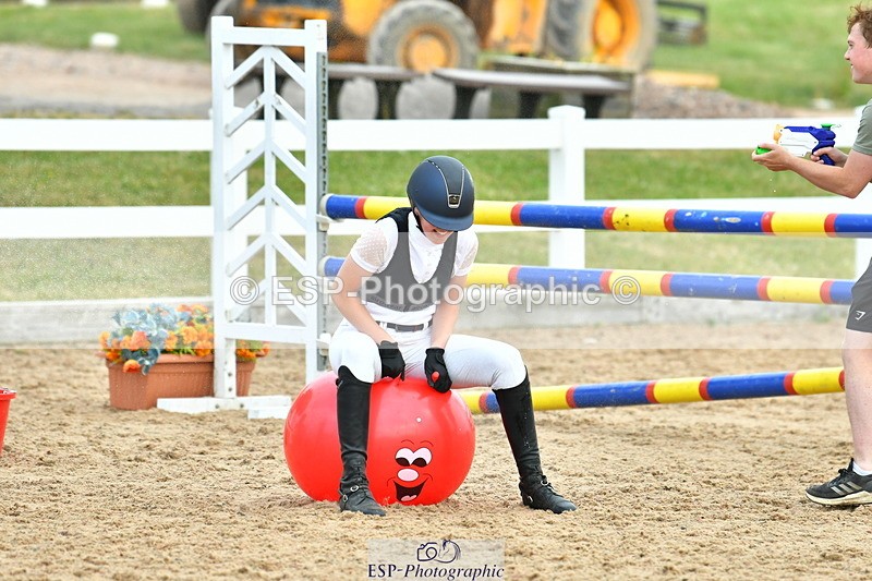 230609A-175905-01984 - Jolly Jumps Ride and Run