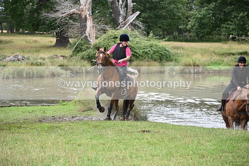 WJ7_3147 - Time at Water 12:15 to 12:50