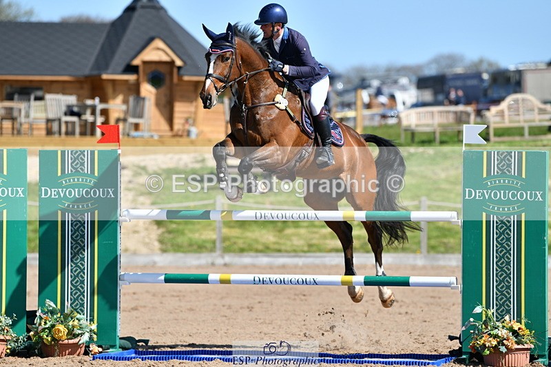 240420A-105532-10493 - Cls 23, 1 Star Gold Tour 1.30m