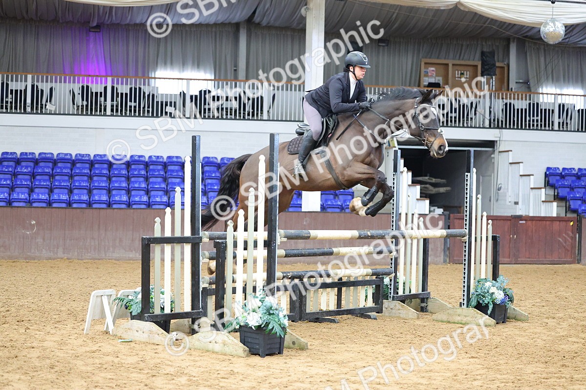 SBM_002916 - Class 8 - Senior Newcomers - 1.10m