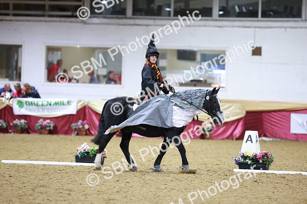 SBM_10244 - Class 62 - Strictly Fancy Dress-Age