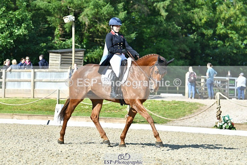 230525-090019-03667 - 401-BLING-Laura_Collett-DR