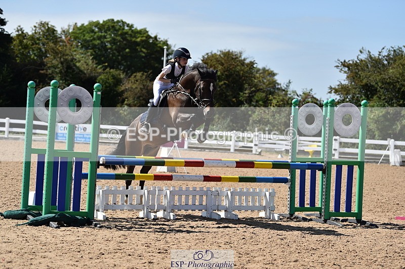 230903A-130210-04595 - Cls 19 Pony Discovery & 90cm Open