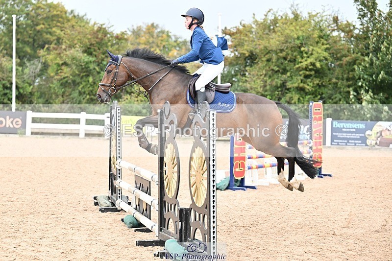 250920-114655-00905 - Cls 24+25 Club and Schools 80cm