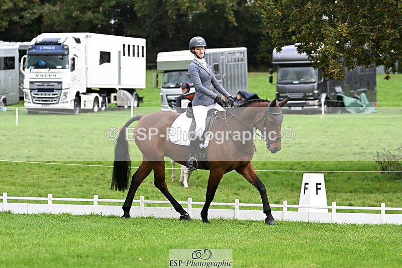 251023A-114753-03685 - G-516-Zara.Bucknell