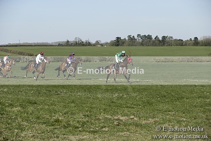 PtP 250317 379 - V.W.H. Hunt Point-to-Point Siddington 25/03/17