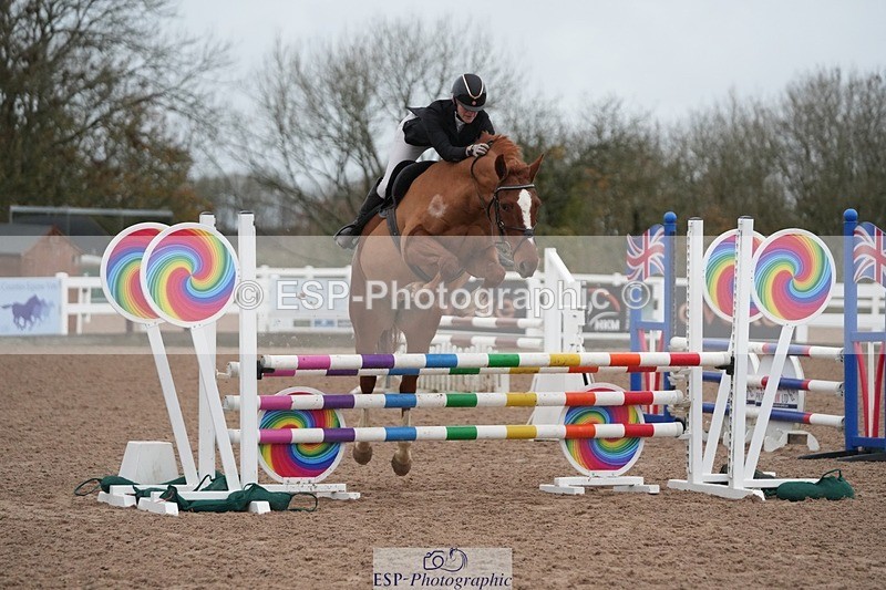 251109-082814-03004 - Cls 15 British Novice and 90cm Open