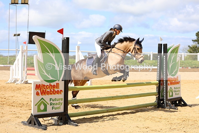 3E7A7336 - Class 8: 80cm Junior