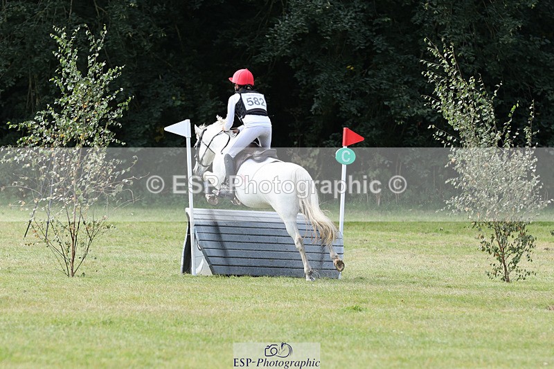 240825X-105111-31669 - 70cm XC 10.00 to 11.00